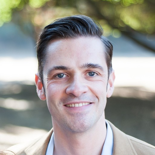 Alex Dickel, Senior Account Director